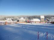 Skirace van de skischool bij de babylift