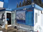 Pistekaart met actuele bedrijfsinformatie in het skigebied Kopaonik