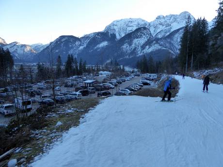 Salzburger Saalachtal: bereikbaarheid van en parkeermogelijkheden bij de skigebieden – Bereikbaarheid, parkeren Almenwelt Lofer