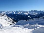 Uitzicht vanaf de Grasjoch richting het skigebiedsgedeelte Nova