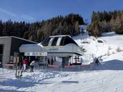 Stock - 4-persoons hogesnelheidsstoeltjeslift (koppelbaar)