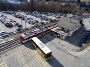 Gemakkelijke aankomst met de trein of de bus