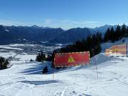 Waarschuwing in het skigebied