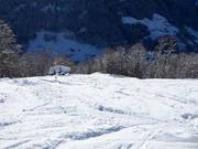 Skiroute naar het dal