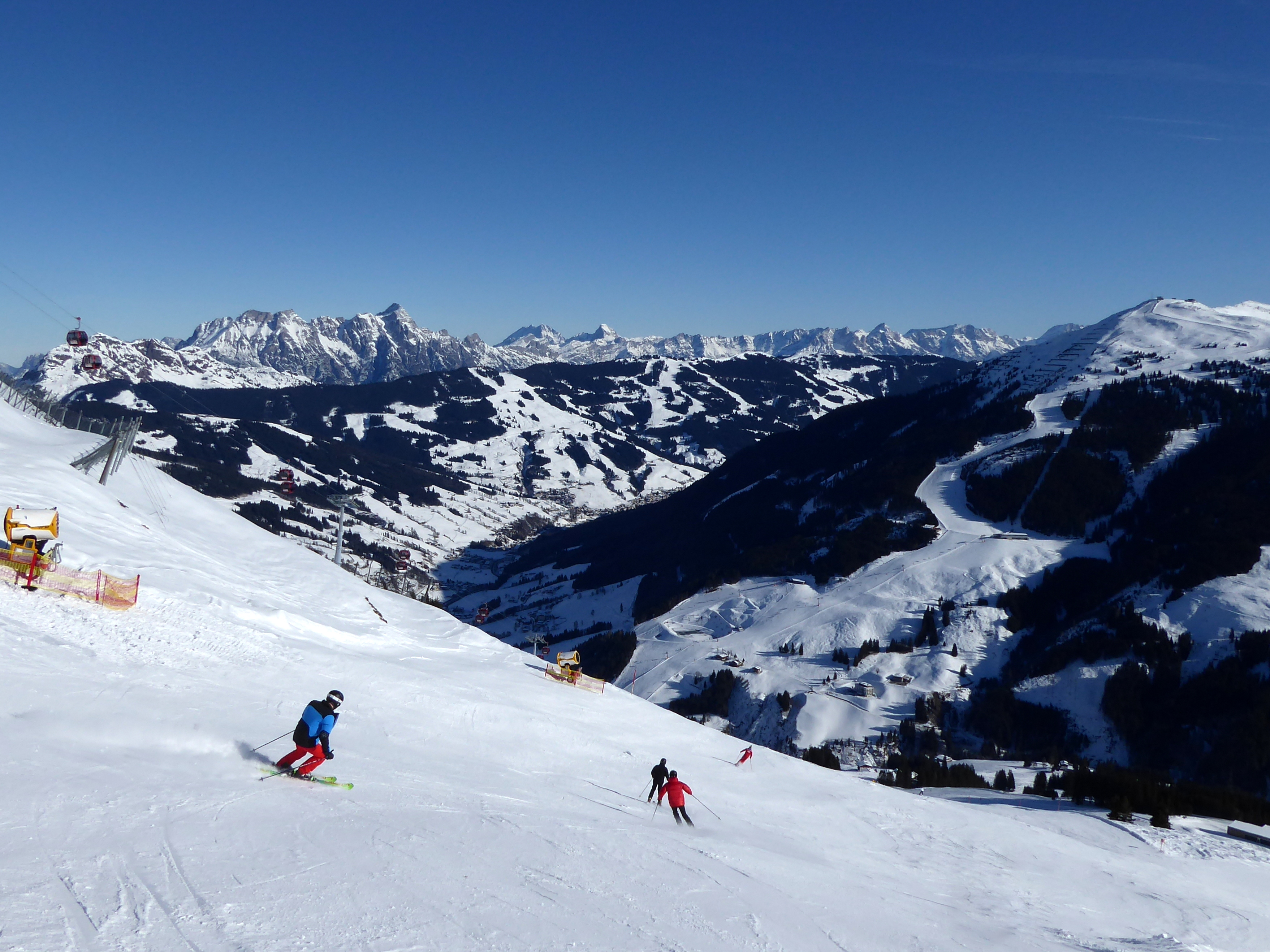 Beelden van het skigebied Saalbach Hinterglemm Leogang Fieberbrunn (Skicircus)